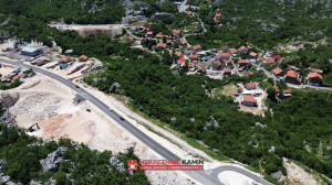 thumb_3602523_cetinje-plac-prodaja-agencija-za-nekretnine-kamin_7.jpg