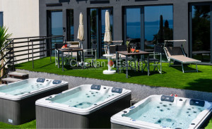 thumb_3603458_croatia-split-bacvice-rooms-seafront-luxury-sale-1-101-.jpg