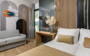 thumb_3603458_croatia-split-bacvice-rooms-seafront-luxury-sale-1-108-.jpg