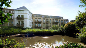 thumb_3604055_4088__apts_pond_v1691409756.jpg