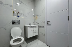 thumb_3604343_img_9896.jpg