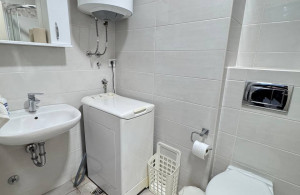 thumb_3607077_8.jpg