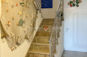 thumb_3609280_roatia-brac-house-stone-sea-view-yard-barbecue-sale-111-.jpg