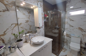 thumb_3609923_image10.jpg