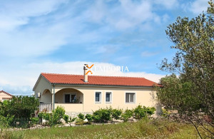 thumb_3611317_h715-kuca-house-kukljica-ugljan---2-.jpg
