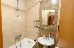 thumb_3614416_8.jpg