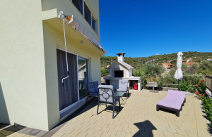 thumb_3615321_0-m2-pogled-more-5-apartmana-novogradnja-slika-191199495.jpg