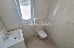 thumb_3615450_croatia-trogir-house-newly-built-yard-parking-sale-109-.jpg