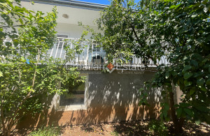 thumb_3616295_croatia-ciovo-house-garden-sale-109-.jpg