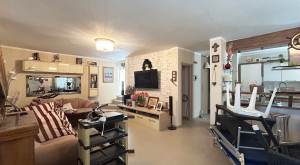 thumb_3616895_18.jpg