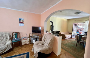 thumb_3617022_3-cetinje--centar-dvosobna-kuca.jpeg