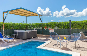 thumb_3617115_croatia-kastela-villa-sea-view-pool-barbecue-sale-103-.jpg