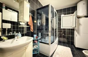 thumb_3621568_untitled-design--3-.jpg
