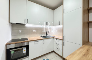 thumb_3622457_5.jpg
