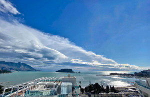 thumb_3626709_27-sea-view.jpg