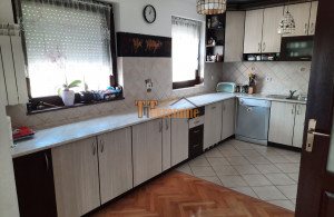 thumb_3629332_kuca-243-m2-9.jpg