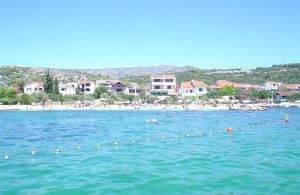 thumb_3631242_1.jpg