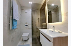 thumb_3634809_9.jpg