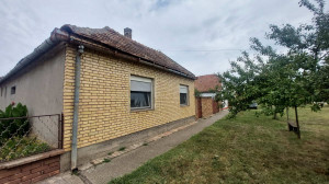 thumb_3634814_kuca-1967-02.jpg