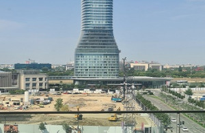 thumb_3635546_10.jpg