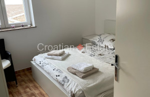 thumb_3637720_oatia-ciovo-flat-second-row-furnished-sea-view-sale-108-.jpg