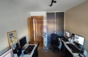 thumb_3638276_12.jpg