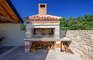 thumb_3639120_rostilj_watermarked.jpg