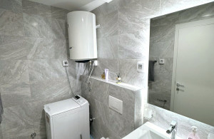 thumb_3640035_img-e8abf685e6ac94ab16f724910bc8f41d-v.jpg