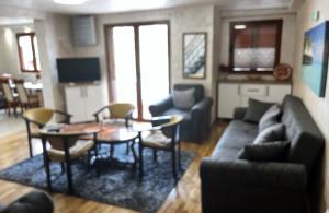 thumb_3641158_img_6476.jpg