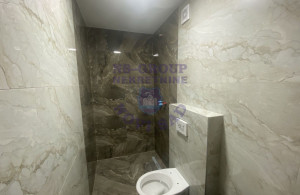 thumb_3648522_20.jpg