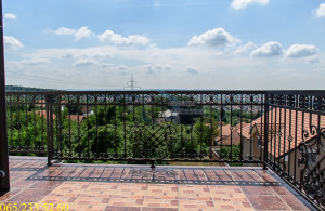 thumb_3648644_16.jpg