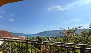 thumb_3652293_happy-montenegro-property-apartment-in-montenegro17.jpg