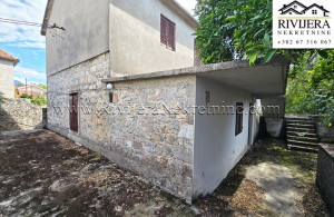 thumb_3653034_kuca_radovici_tivat_rivijera-13-850x570.jpg