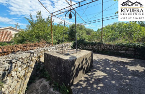 thumb_3653034_kuca_radovici_tivat_rivijera-18-850x570.jpg