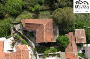 thumb_3653034_kuca_radovici_tivat_rivijera-2-850x570.jpg
