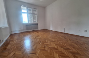 thumb_3658346_poslovni-80-m2-centar-9.jpeg