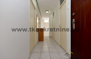 thumb_3662867_21.-_hodnik.jpg