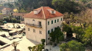 thumb_3664609_one_house_ideal_for_a_hotel_in_prcanj_kotor_bay_13569_12.jpg
