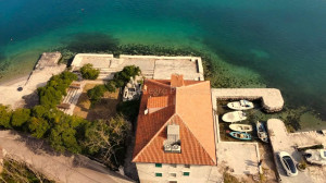 thumb_3664609_one_house_ideal_for_a_hotel_in_prcanj_kotor_bay_13569_15.jpg