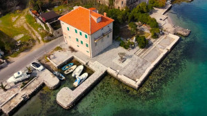 thumb_3664609_one_house_ideal_for_a_hotel_in_prcanj_kotor_bay_13569_23.jpg