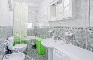 thumb_3666635_10.jpg