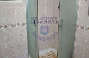 thumb_3668909_6.jpg