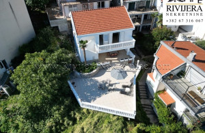 thumb_3669951_ra_nekretnine_ad_ads_njivice_herceg_novi_kuca_house_--1-.jpg