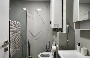 thumb_3670065_img_5595.jpg