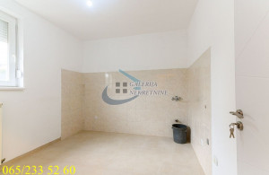 thumb_3675672_6.jpg