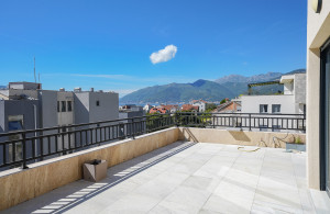 thumb_3685364_3-bedroom-apartment-for-sale-in-tivat.jpg