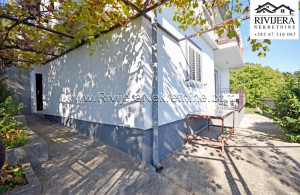 thumb_3698059_rivijera_nekretnine_stan_herceg-novi_prodaja_bijela--4-.jpg