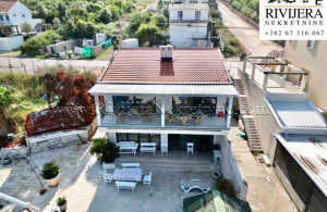 thumb_3707494_e_ads_ad_tivat_-kuca_vila_tivat_boka_boka_bay_6-800x570.jpeg