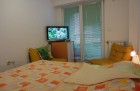 thumb_572163_dsc00365-640.jpg